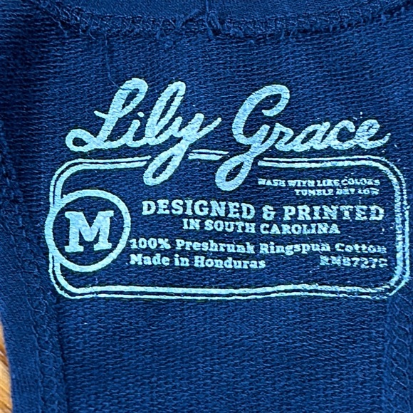 Lily Grace racer back tank top. Navy blue. Size medium. - Picture 4 of 9